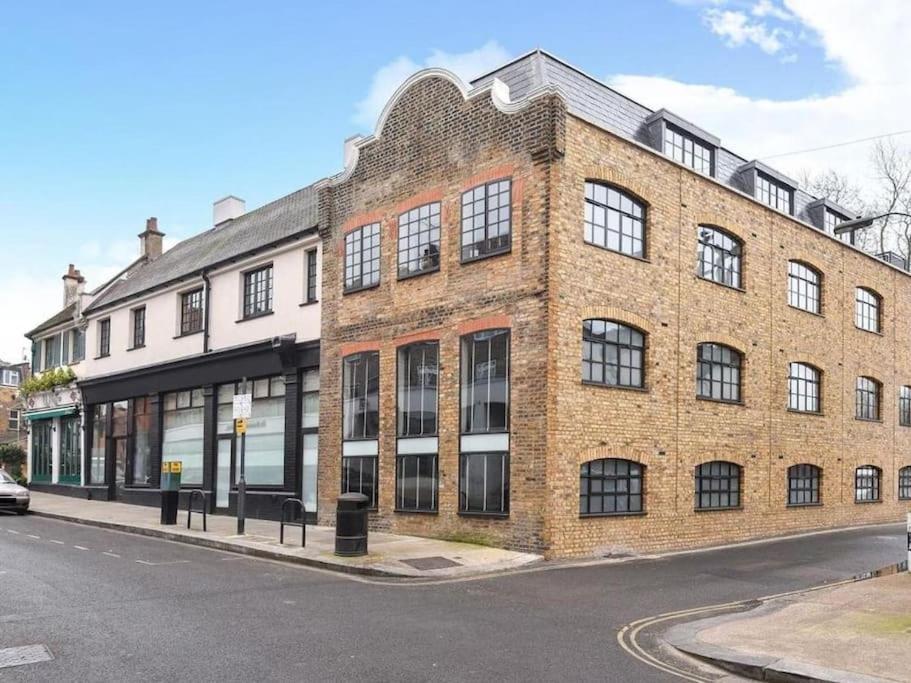 Manhattan Style Apartment In Fulham Лондон Экстерьер фото
